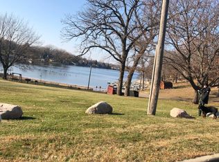 5442 Woodlawn Cir SE, Prior Lake, MN 55372