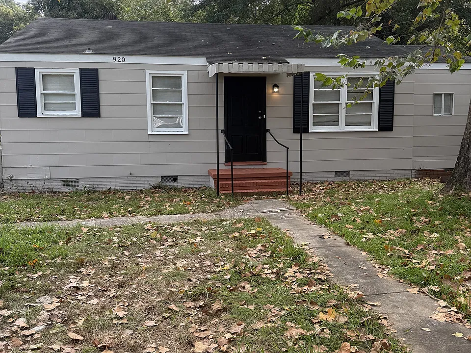 920 Brooks Rd