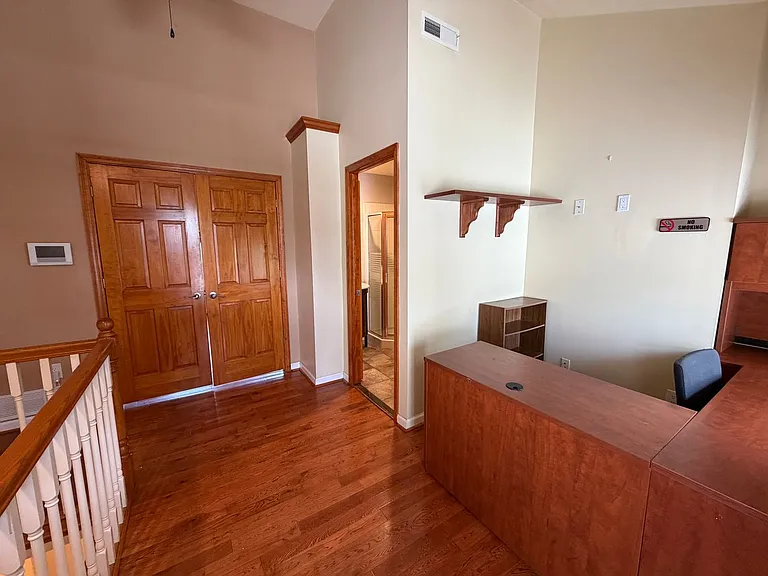 214 Grape St — Photo 19