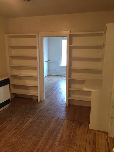 102 W Pine St #A Photo 1
