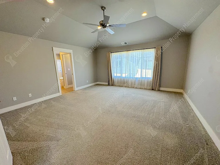 20594 SE Slate Ave — Photo 14