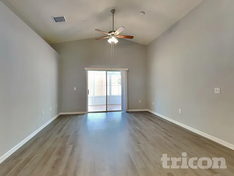 145 Clarinet Way — Photo 3