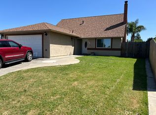 411 Colonial Cir, Vacaville, CA