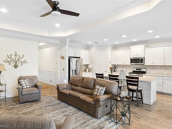 3rd image of 7578 Cypress Walk Dr