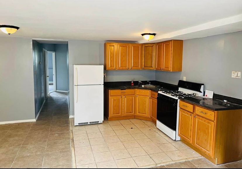 1st image of 621 Beach 68 St #3