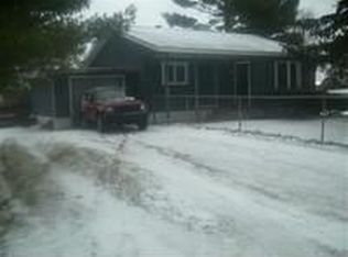 4219 Riverside Rd, Benton Harbor, MI 49022