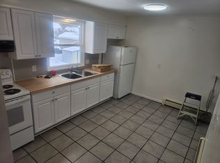 9 Warwick Ave, Albany, NY 12205