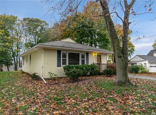 2 Nee Ave, New Windsor, NY 12553
