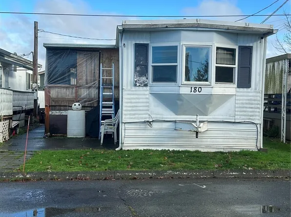 8080 Harborview Road #M180, Blaine, WA 98230