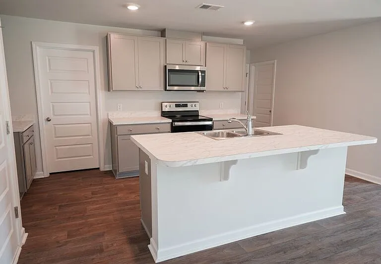 110 Painted Lady Loop — Photo 9