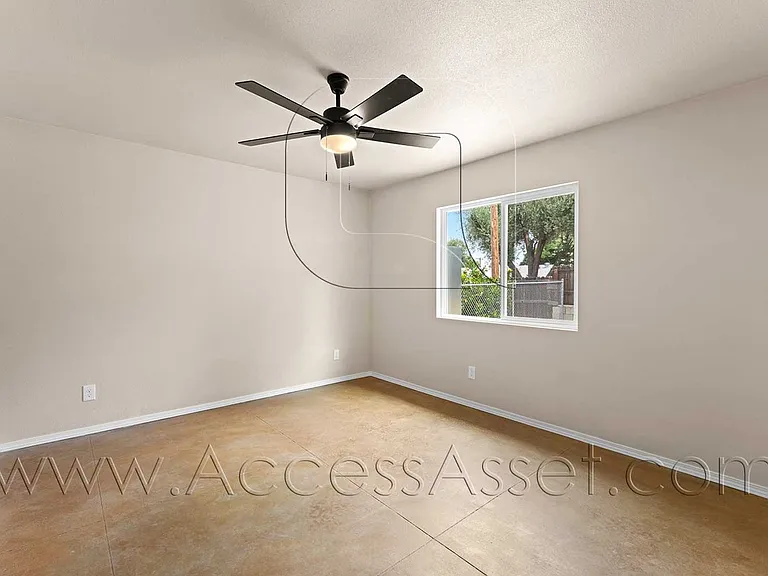 33296 Case St — Photo 22