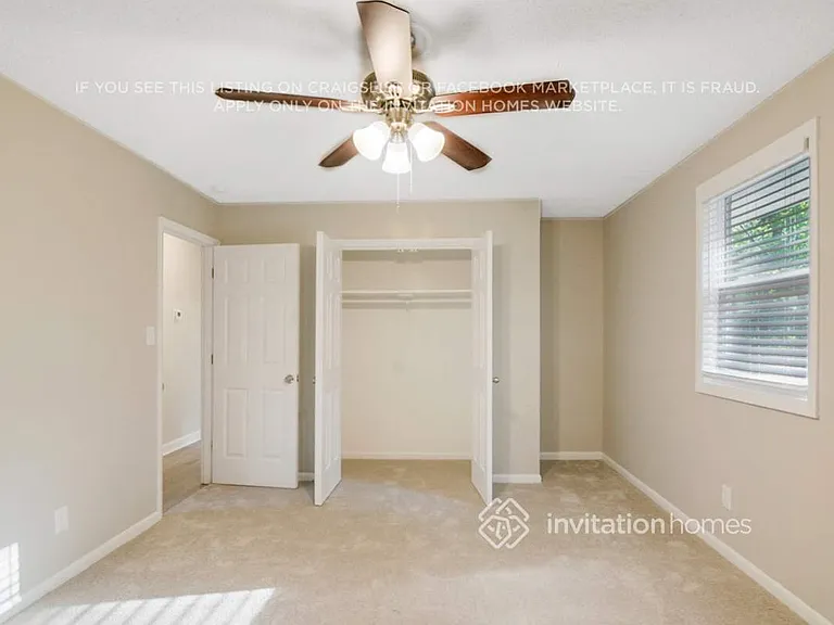 206 Park Ave — Photo 16