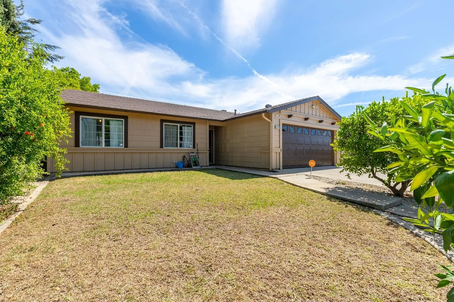 5274 Aspen Way photo 1