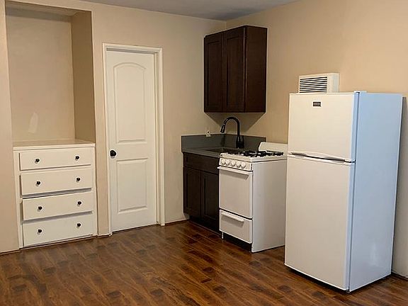 4th image of 1023 S Osage Ave APT 9