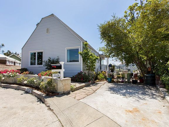 2nd image of 2526 Hyler Ave