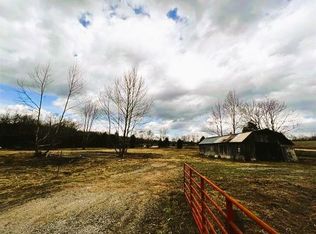 1360 P Lindsey Rd, Brownsville, KY 42210