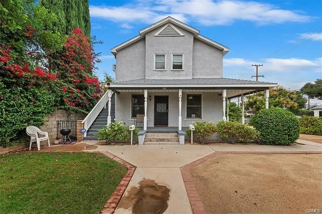 1 bed, 1.0 bath, $1,750 — Photo 3