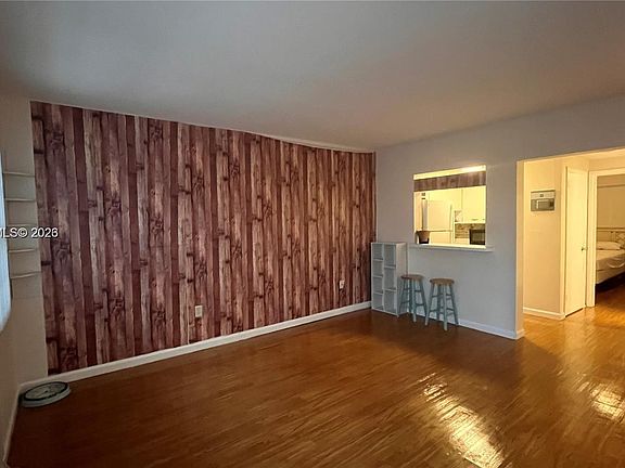 5th image of 2001 S Ocean Dr APT 5