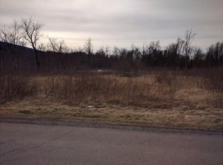 148 Bennington Rd, Hopwood, PA 15445