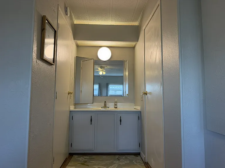 542 Tampico Dr — Photo 21