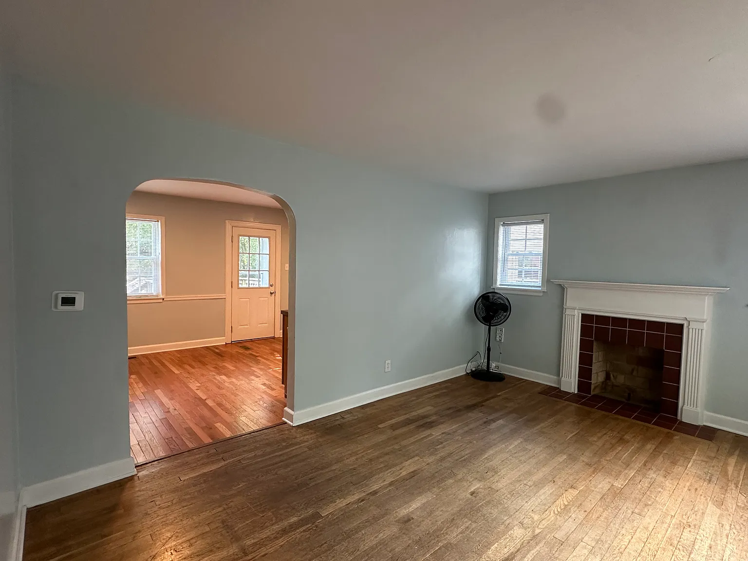 4 bed, 1602 sqft, $2,400 — Photo 4