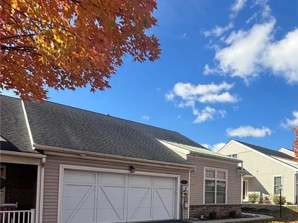 5515 Bayberry Ln, Whitehall, PA 18052