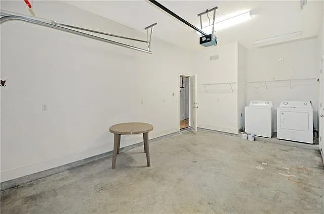 3760 Roman St #B — Photo 29