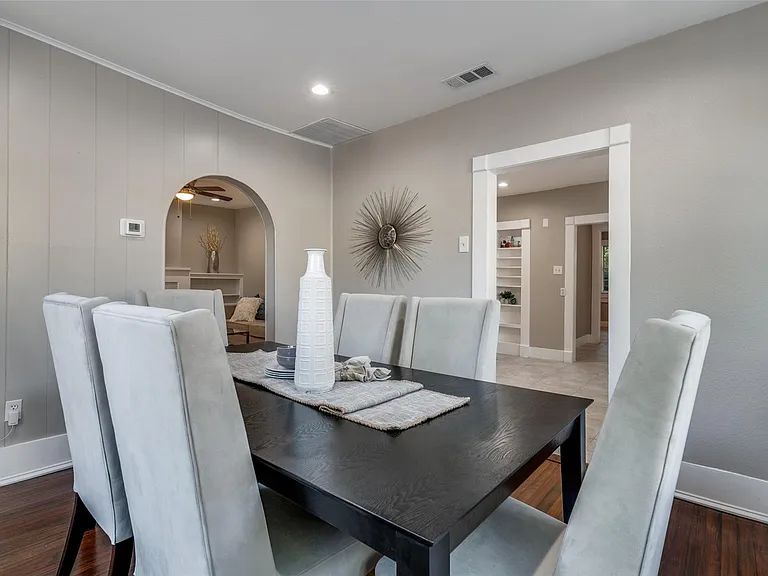2628 Wilkinson Ave — Photo 8