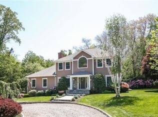 174 E Rocks Rd, Norwalk, CT 06851