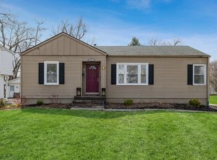 2412 61st St, Des Moines, IA 50322