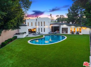 1100 Pine Dr, Beverly Hills, CA 90210