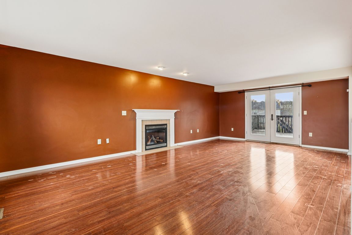 next background image