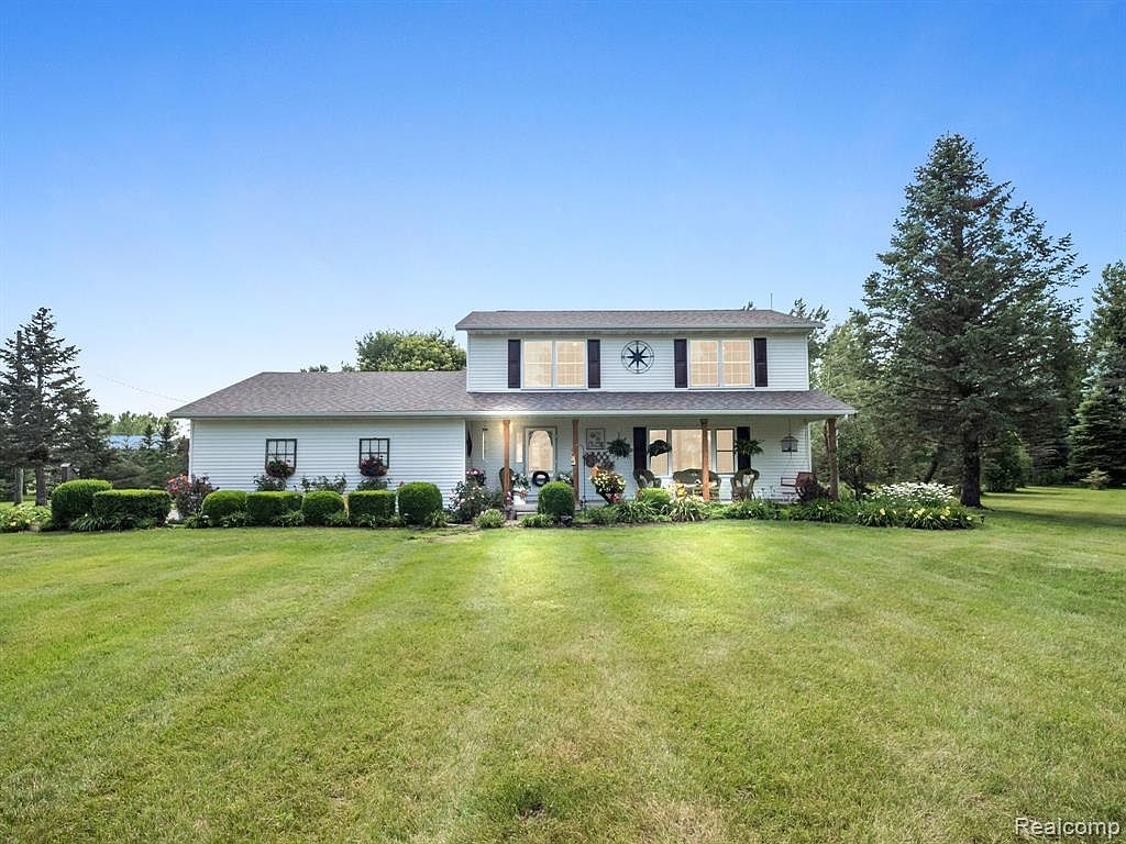 5843 State Rd, Fort Gratiot, MI 48059 MLS 20230059241 Zillow