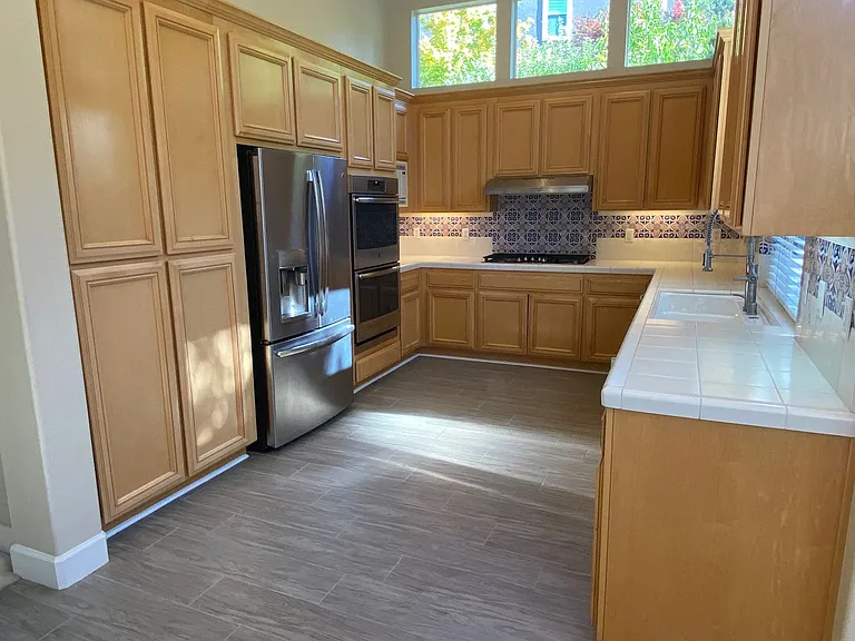 1197 Eagle Valley Ct — Photo 2
