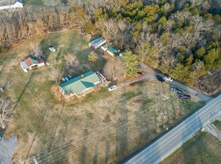 6814 Burnt Knob Rd, Murfreesboro, TN 37129