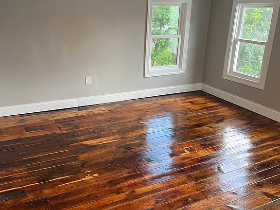 3rd image of 18 Mynderse St #C