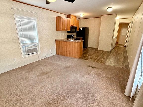 4th image of 11027 Creekwood Dr