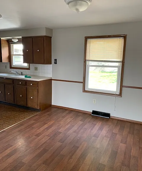 88 Grassmere Ave — Photo 4
