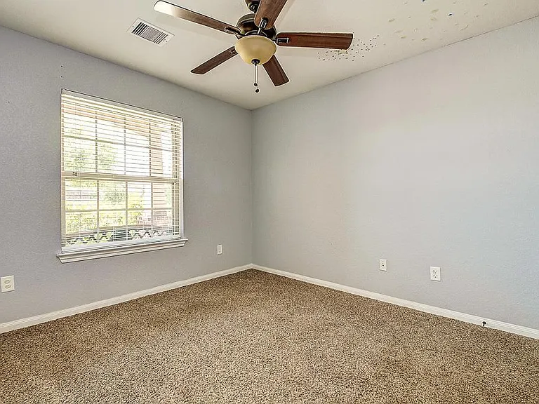 27014 Henson Falls Dr — Photo 8