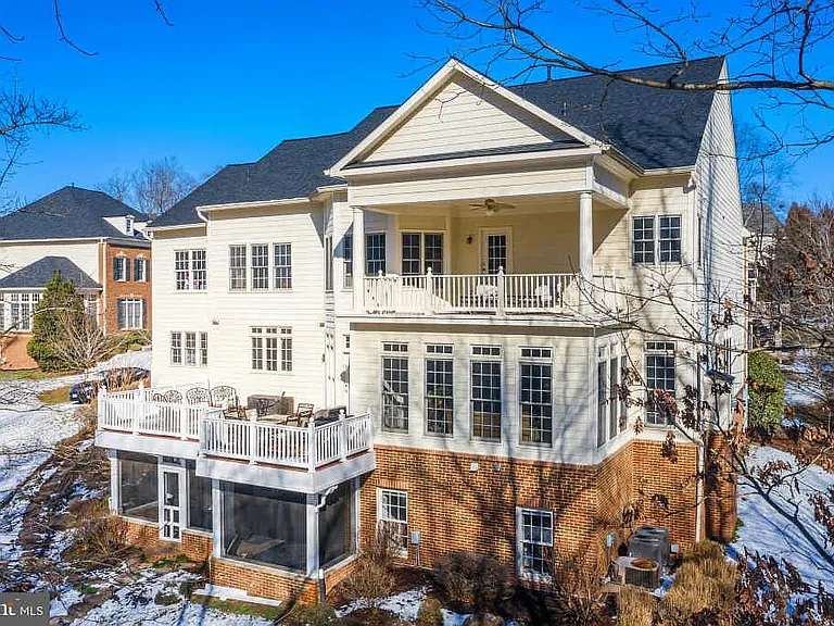 43261 Overview Pl — Photo 4