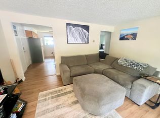 536 W 15th Ave #B, Anchorage, AK 99501
