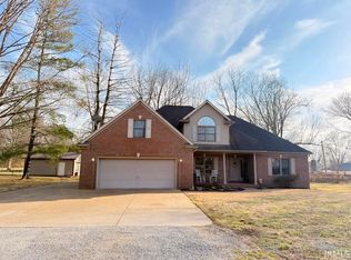 314 W North St, Boonville, IN 47601