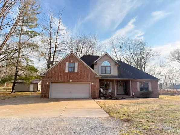 314 W North St, Boonville, IN 47601