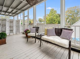 41 Atlantic Ave APT 3, Marblehead, MA 01945