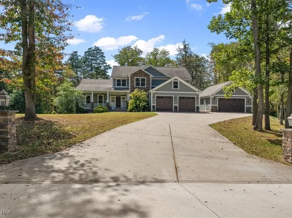 134 Nelson Hill Dr, Williamstown, WV 26187