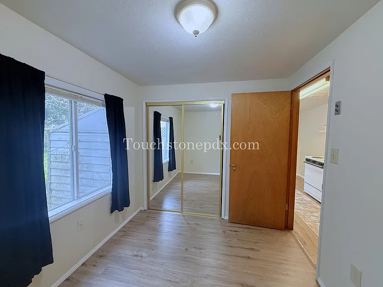 3224 SE Floss St — Photo 12