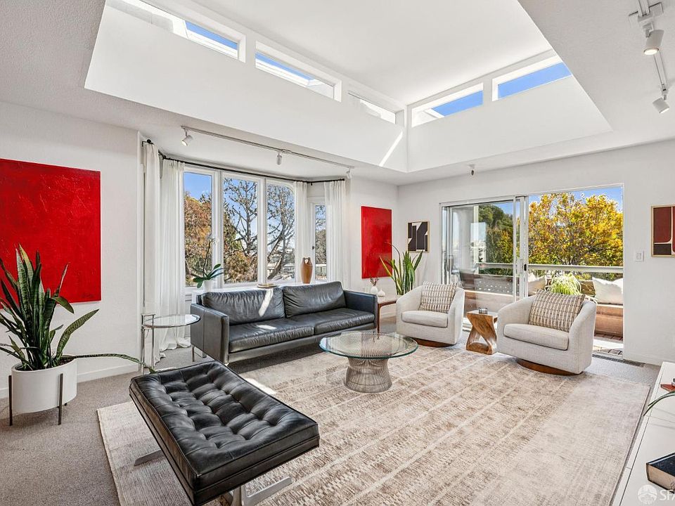 1st image of 1901 Eddy St #3