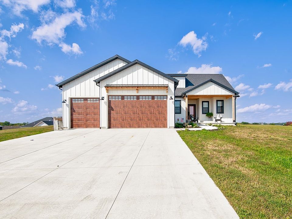 1st image of 86 Woodlyn Dr