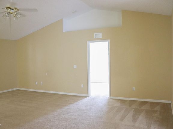 5th image of 2626 Tepee Ave SE
