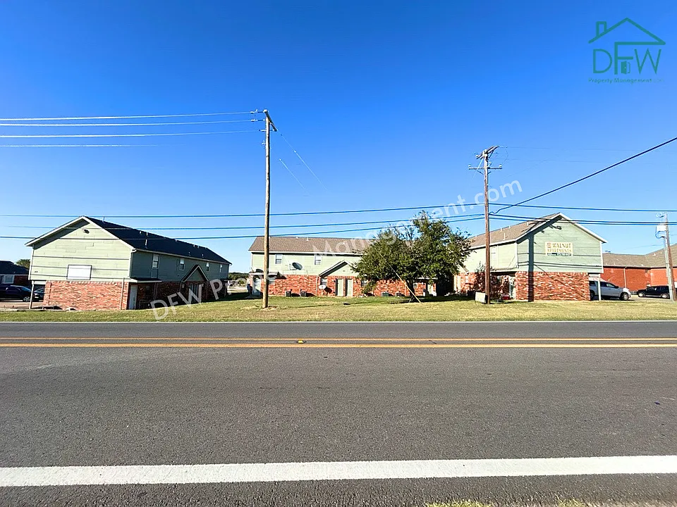 811 W Walnut St #A103
